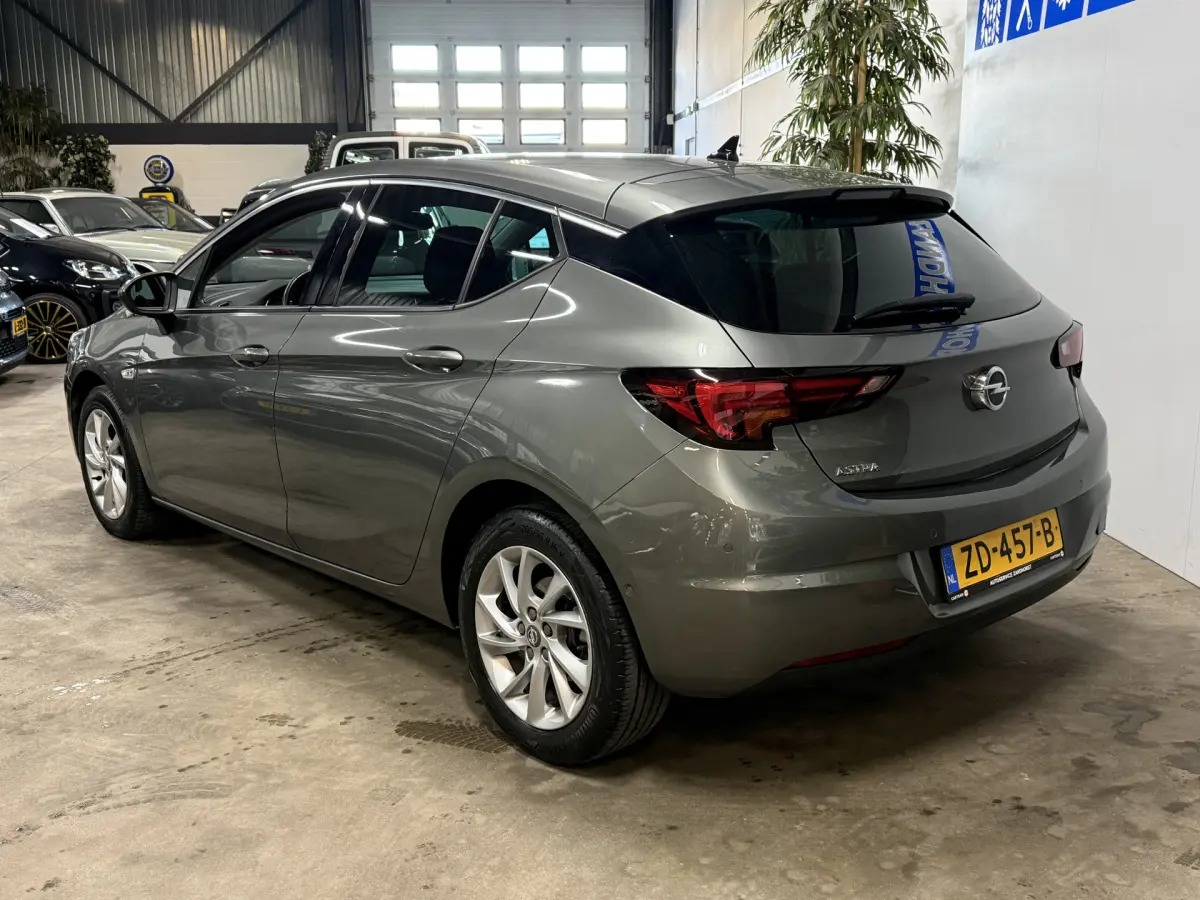 Astra 1.4 Turbo Business Executive // Autom. // Camera // Navi