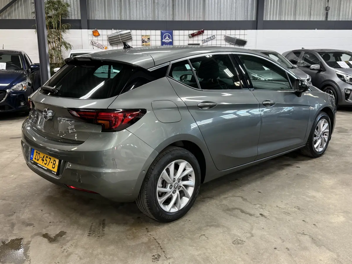 Astra 1.4 Turbo Business Executive // Autom. // Camera // Navi