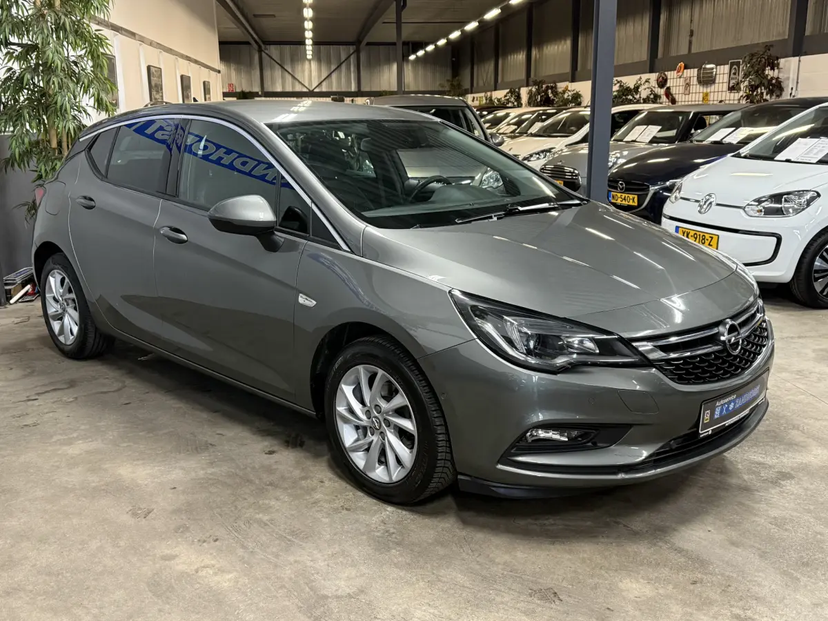 Astra 1.4 Turbo Business Executive // Autom. // Camera // Navi