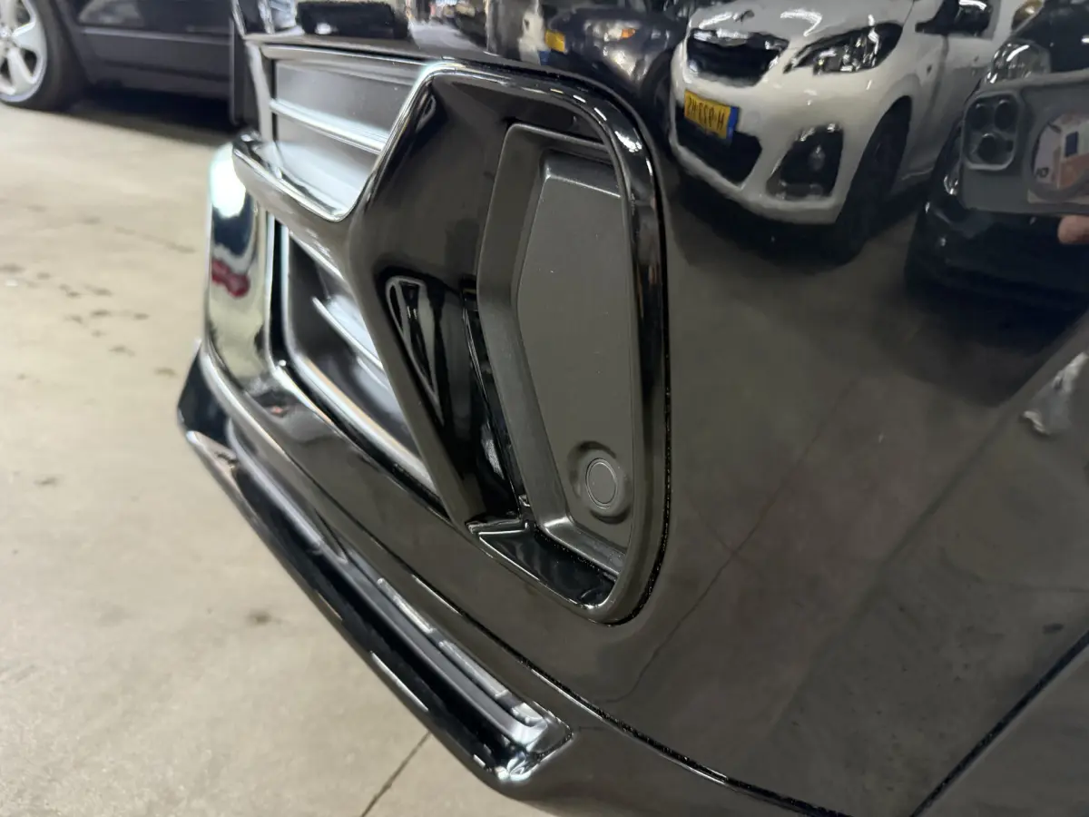 XC90 2.0 T5 AWD R-Design // Panodak // Caplay // sportstoelen met geheugen