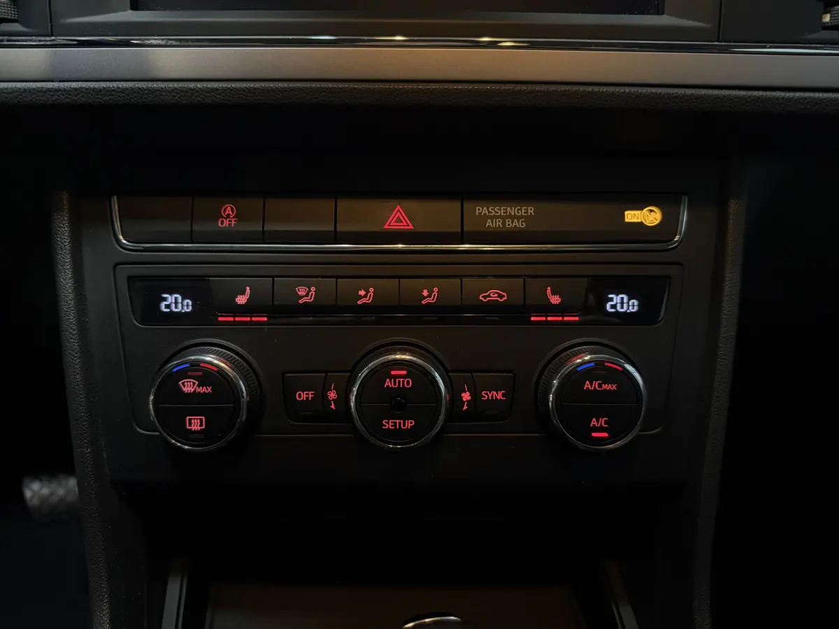 Leon 1.4 TGi Style // Autom. // Cruise // CNG versie!