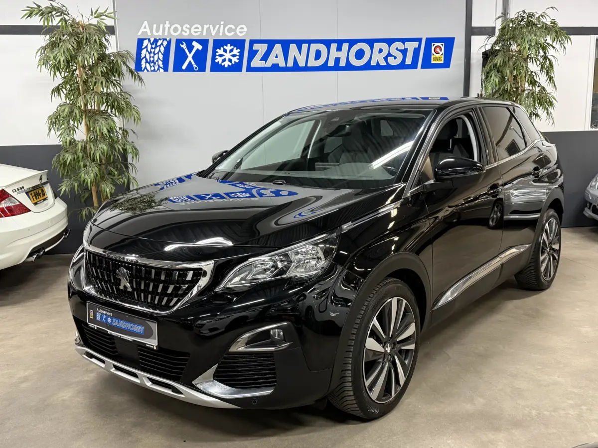 3008 1.6 PureTech Allure // Auto. // Half leer // carplay // 19 inch