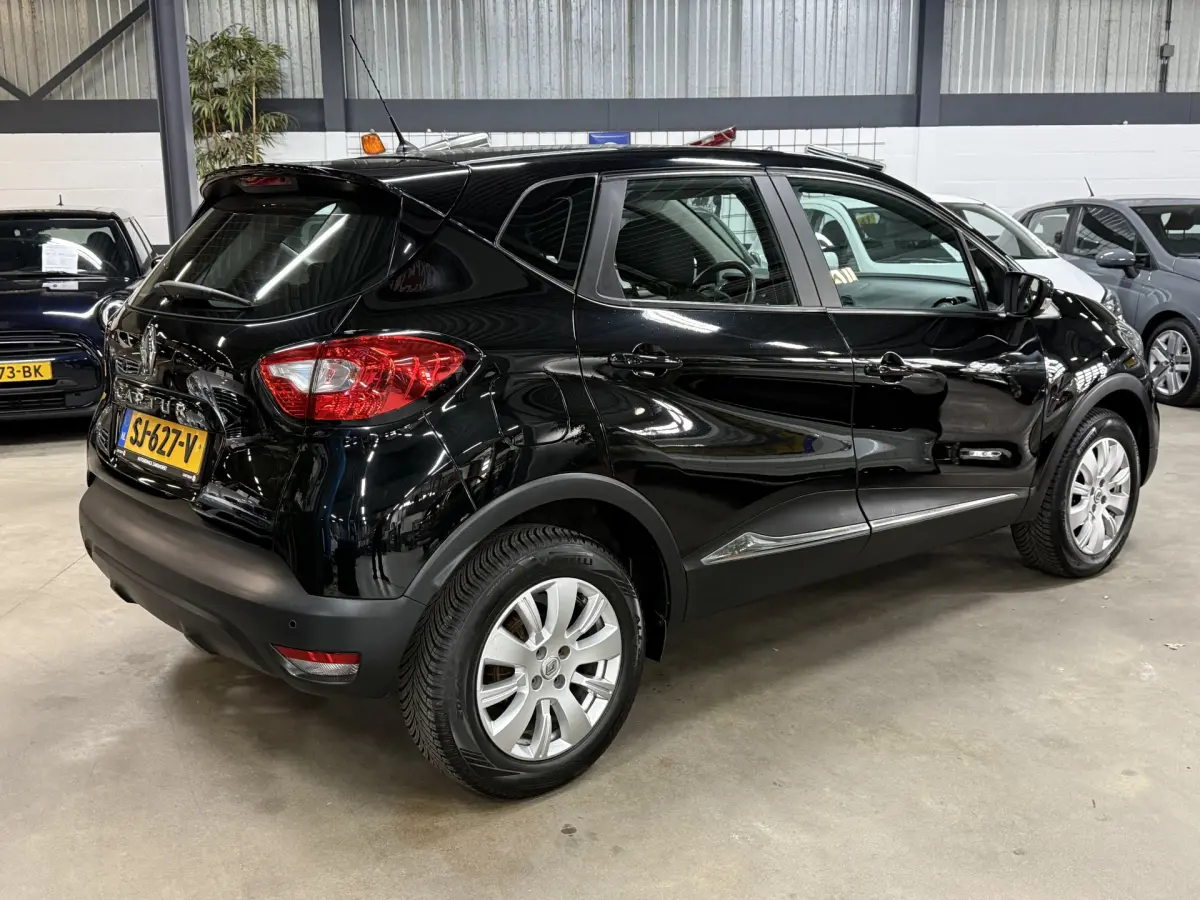 Captur 0.9 TCe Limited // Airco // Navi // lm velgen