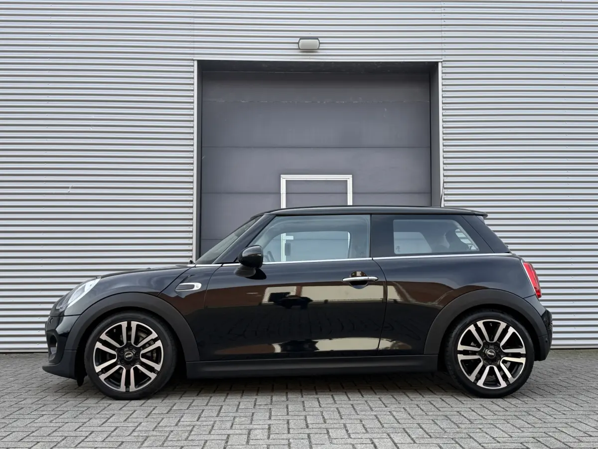 Cooper Mini 1.5 Chili Serious Business I Navi I Sportstoelen I 58000 Km