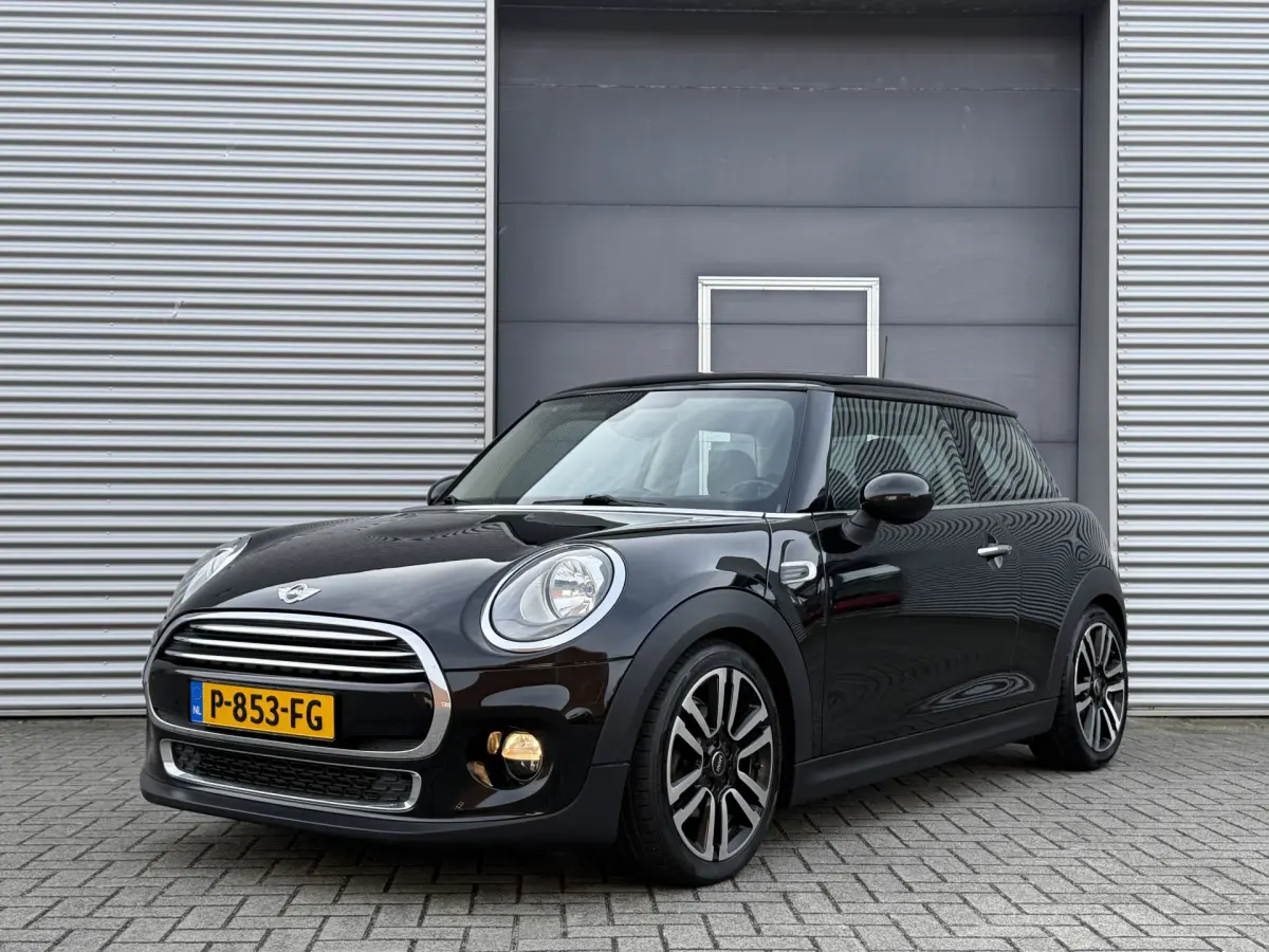 Cooper Mini 1.5 Chili Serious Business I Navi I Sportstoelen I 58000 Km