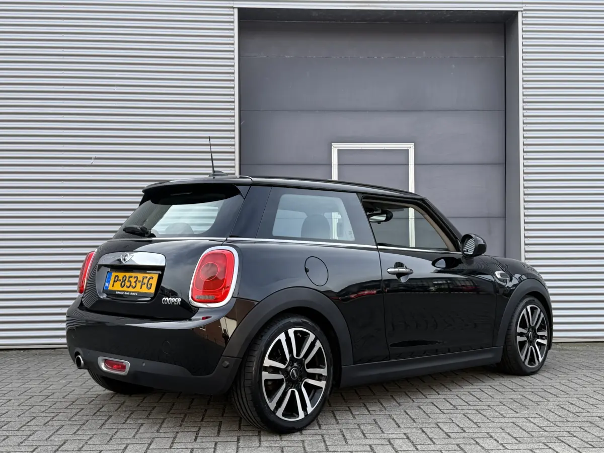 Cooper Mini 1.5 Chili Serious Business I Navi I Sportstoelen I 58000 Km