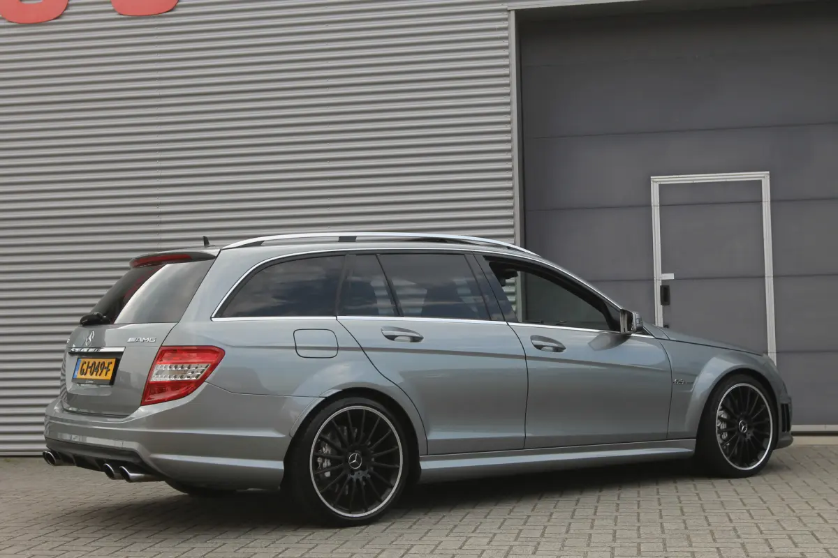 C-Klasse Estate AMG 63 I Aut. I 457 PK I Youngtimer