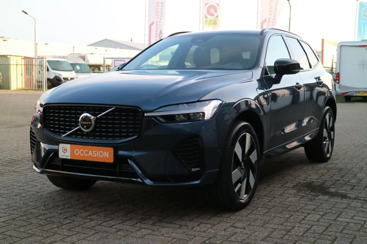 XC60 2.0 T6 Plug-in hybrid AWD Plus Dark | long Range! | Panorama | 360 camera |