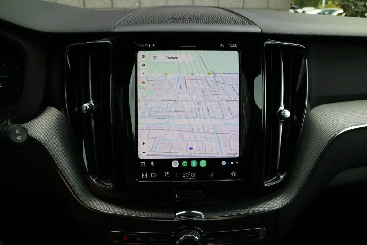 XC60 2.0 T6 Plug-in hybrid AWD Plus Dark | long Range! | Panorama | 360 camera |