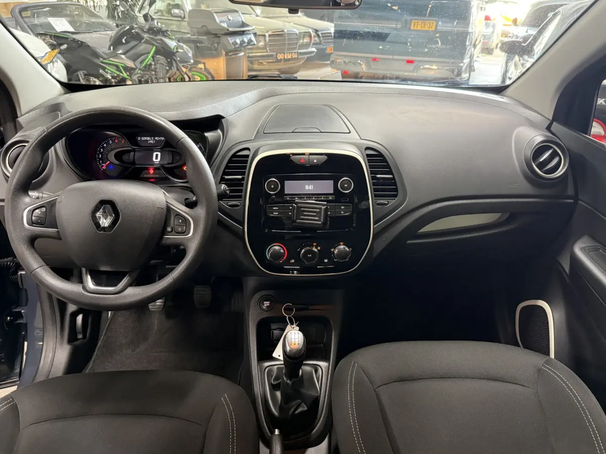 Captur 0.9 TCe Life // ZIE TEKST AUB !!!