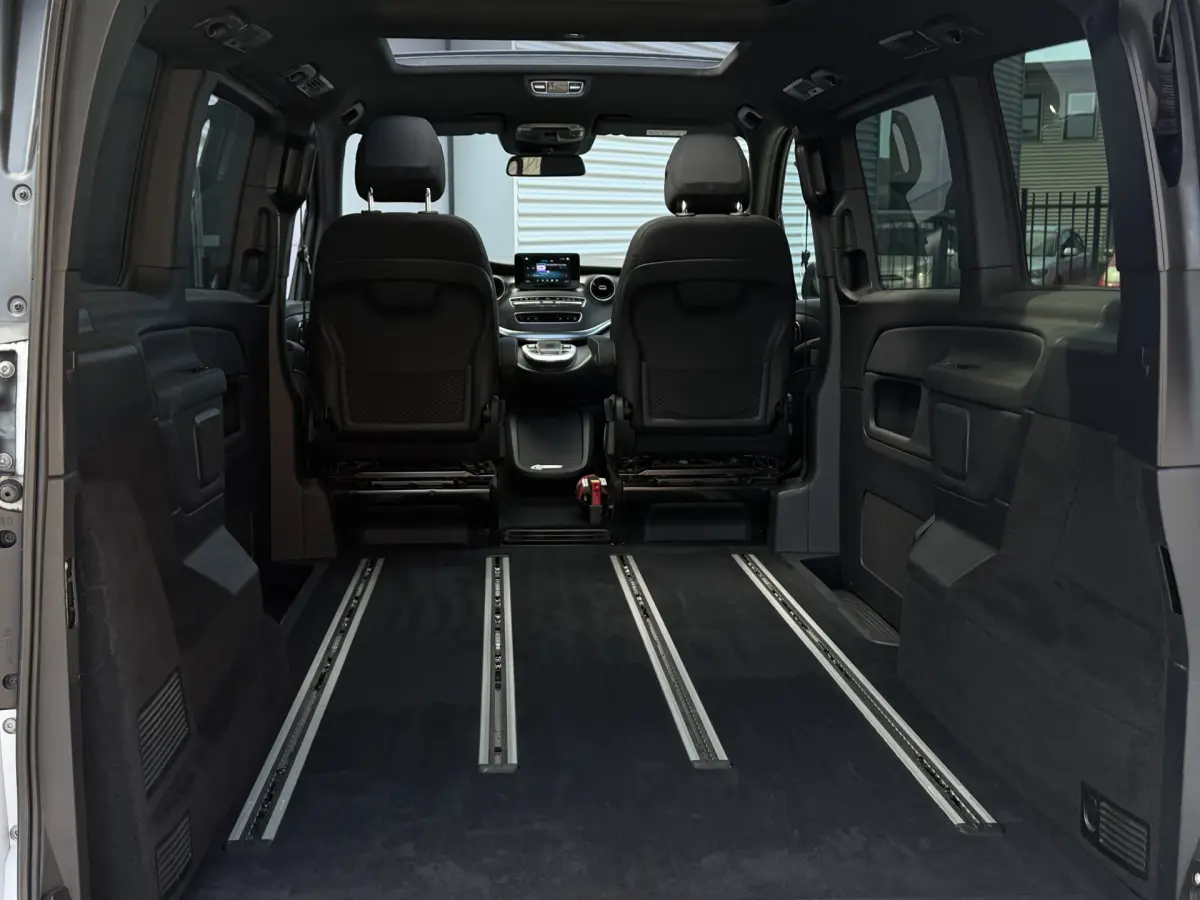 V-Klasse 220d Lang Avantgarde Edition Aut. I AMG I Night Pakket I Pano.dak I Navi I Camera
