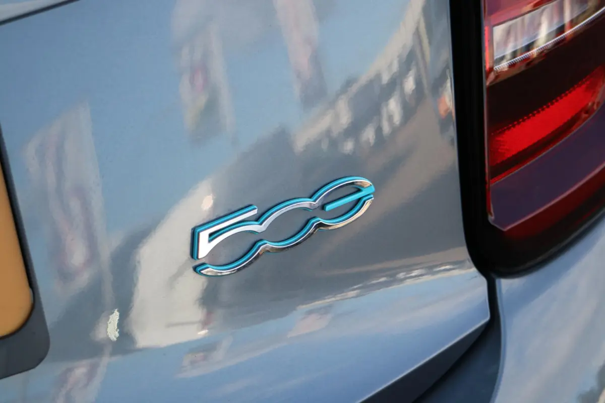 500 Urban 42 kWh | Camera | Carplay |