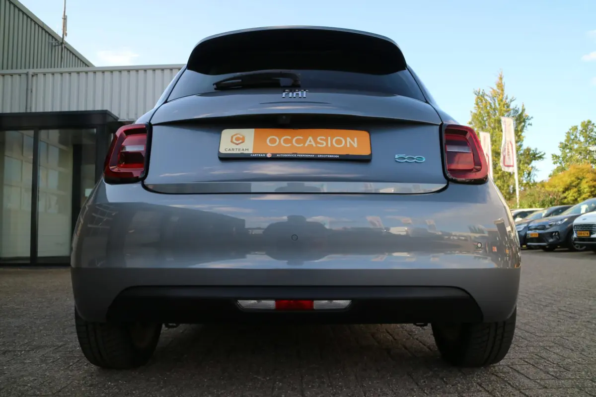 500 Urban 42 kWh | Camera | Carplay |