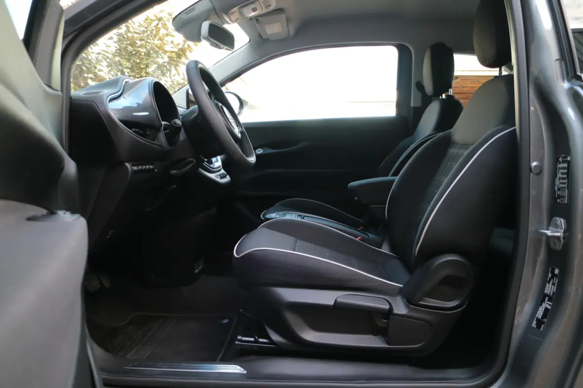 500 Urban 42 kWh | Camera | Carplay |