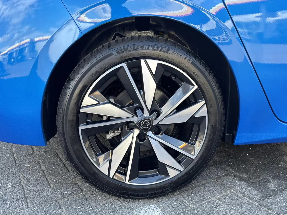 308 1.2 PureTech Allure | Nieuwstaat