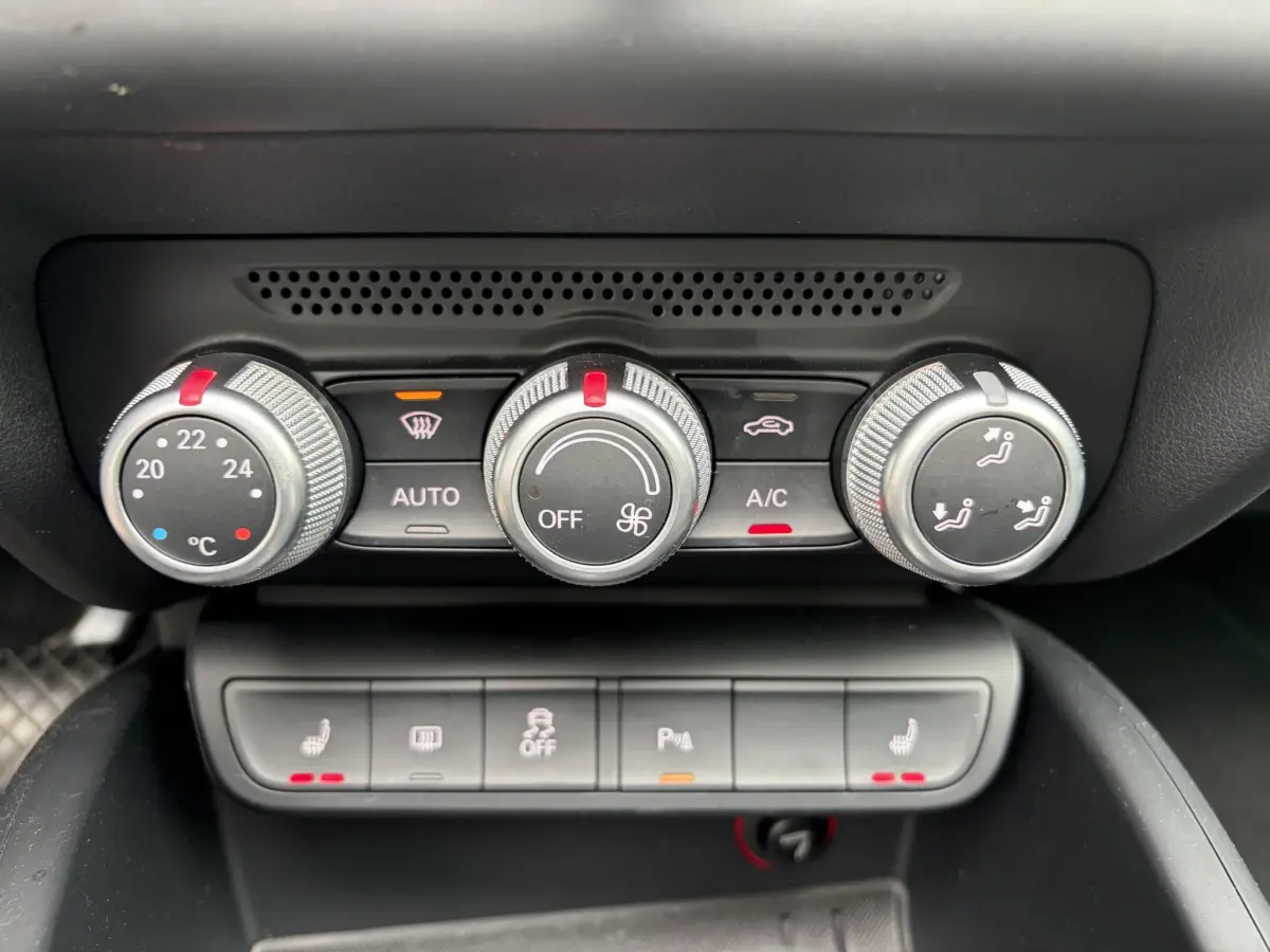 A1 1.4 TFSI Sport Pro Line S | Pano | S Line | Stoel verwarming | Parkeer sensoren |