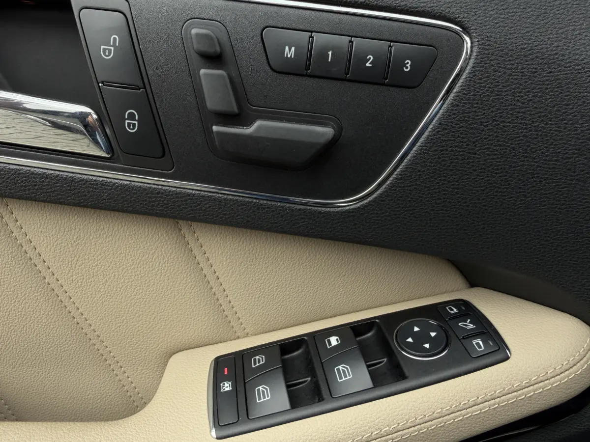 E-Klasse 350 CGI Avantgarde 4-Matic I Aut. I ACC I Leder I Pano.dak I 54000 km