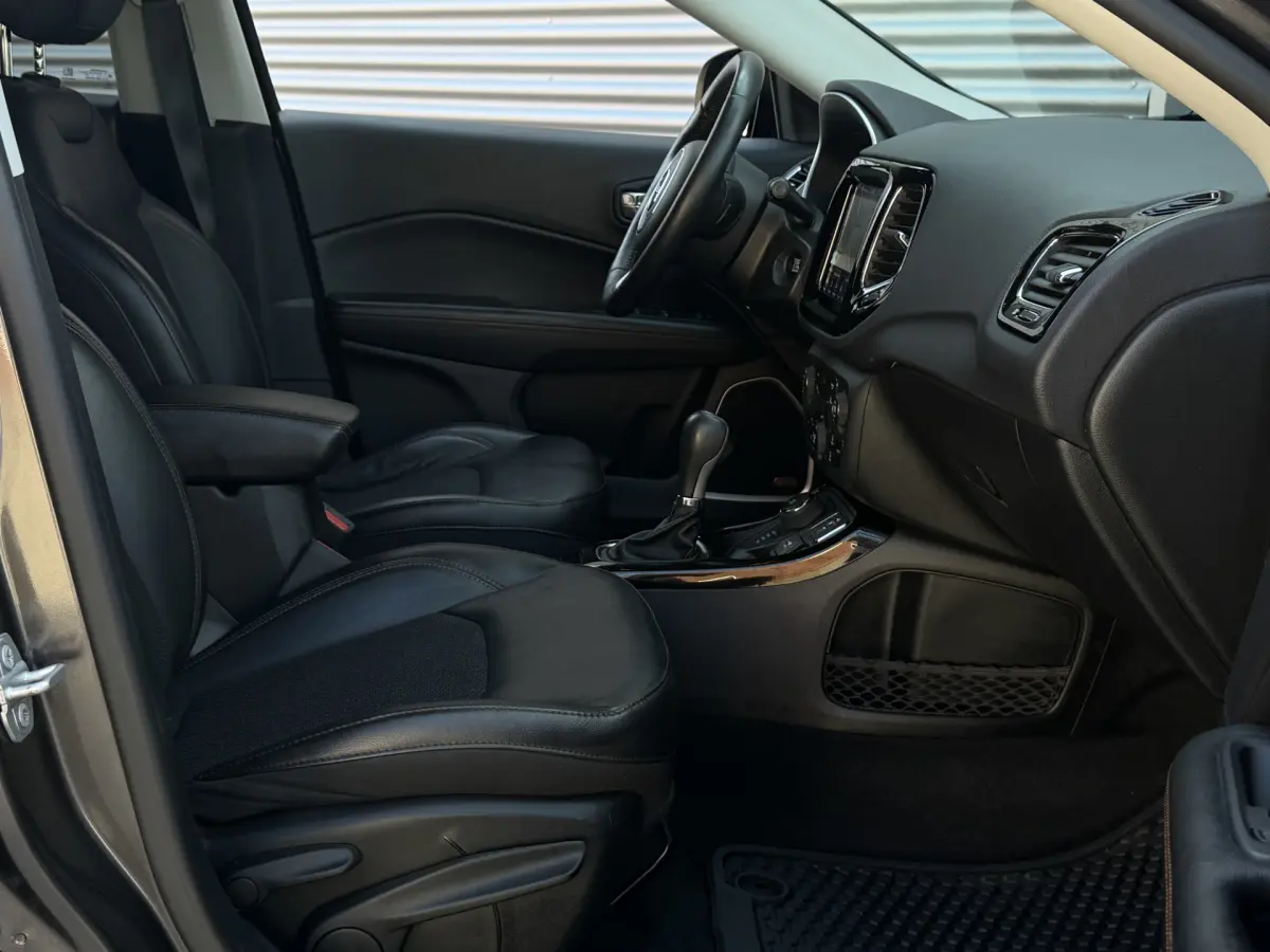 Compass 1.4 MultiAir Limited 4x4 I Aut. I Carplay I Navi