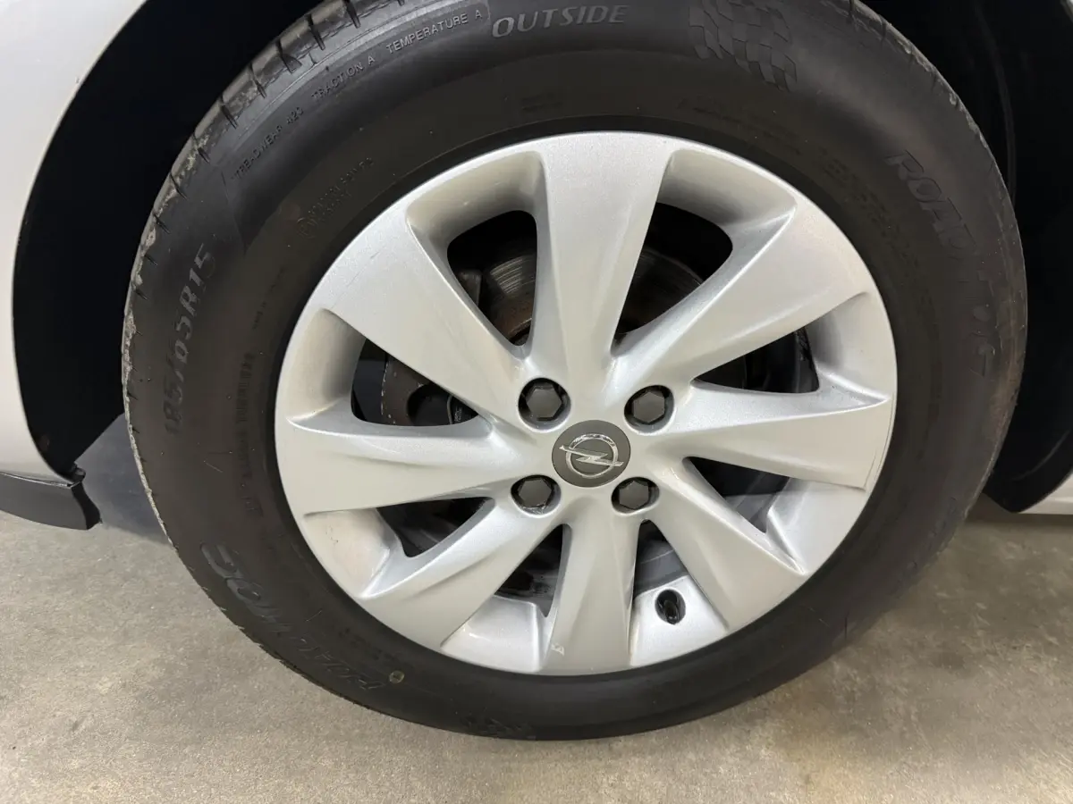 Corsa 1.2 // Airco // LM velgen