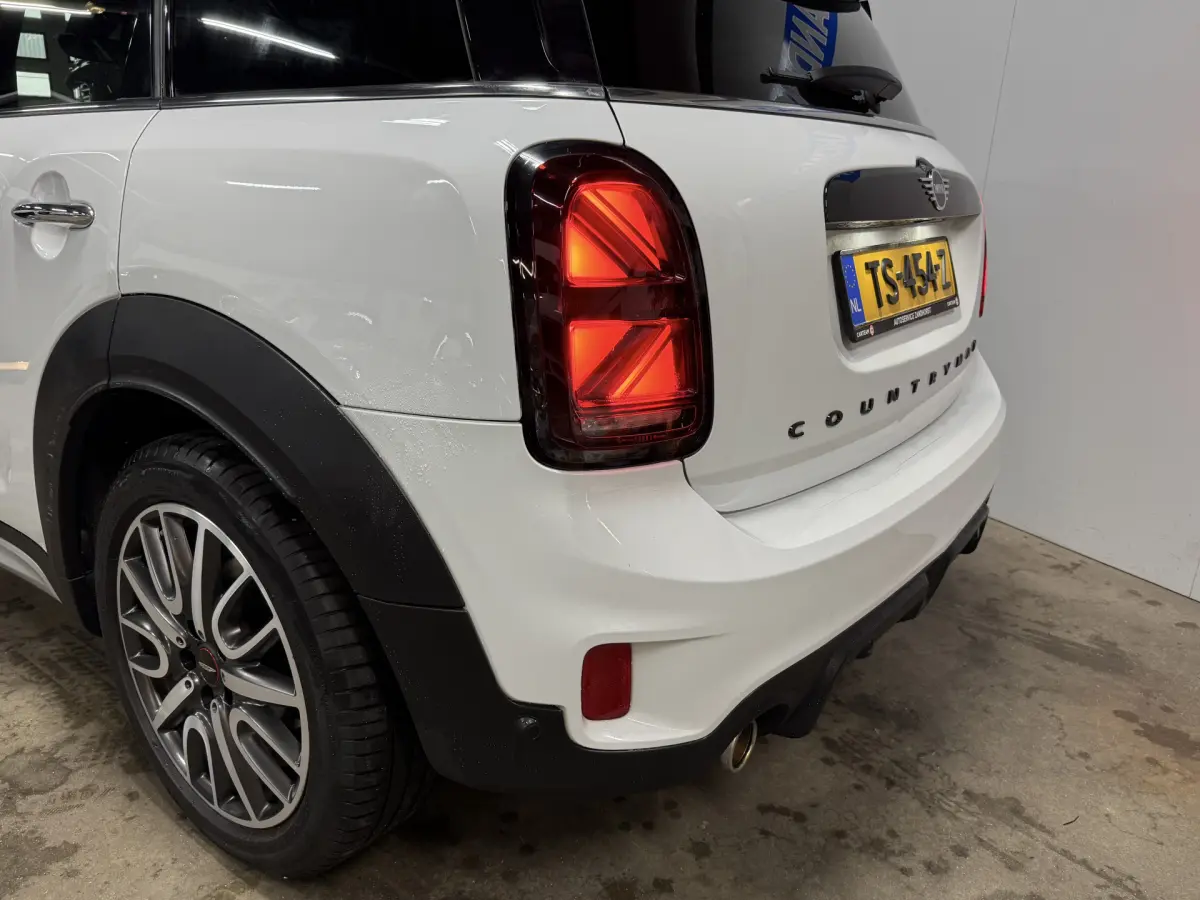 Countryman 1.5 Cooper Business Edition // JCW // panodak // Harman Kardon