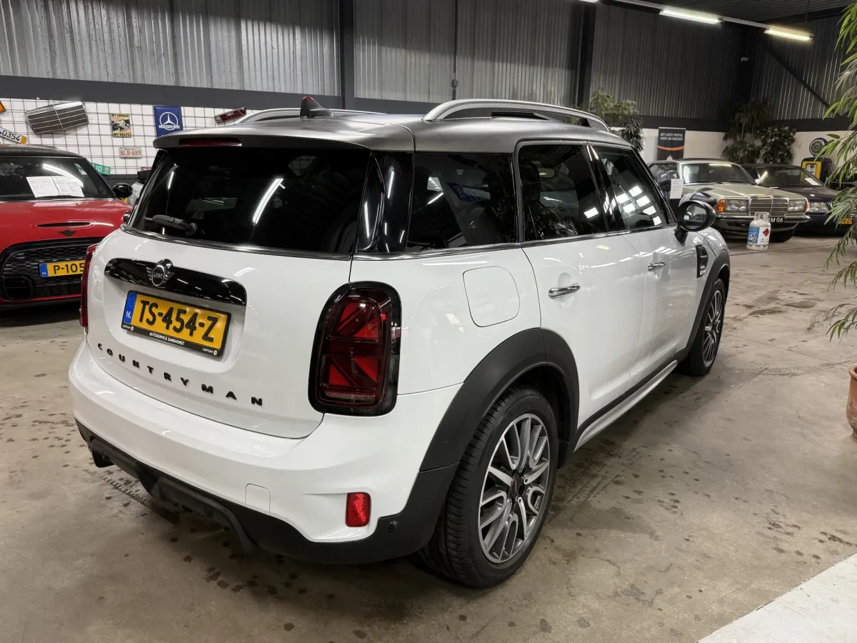 Countryman 1.5 Cooper Business Edition // JCW // panodak // Harman Kardon
