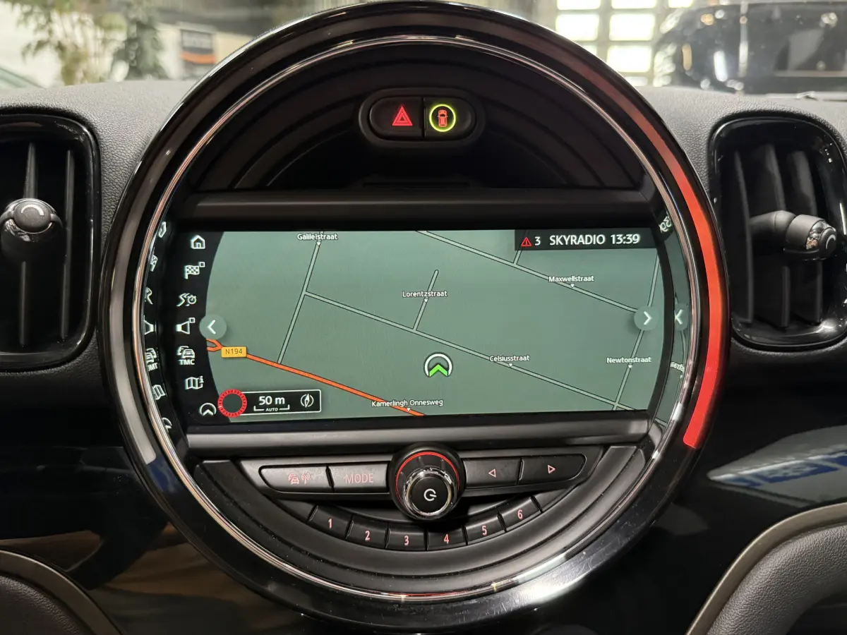 Countryman 1.5 Cooper Business Edition // JCW // panodak // Harman Kardon