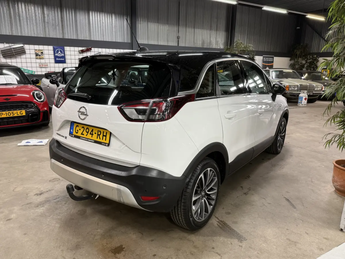 Crossland X 1.2 Turbo Online Edition // Autom. // Carplay // stoelverw.