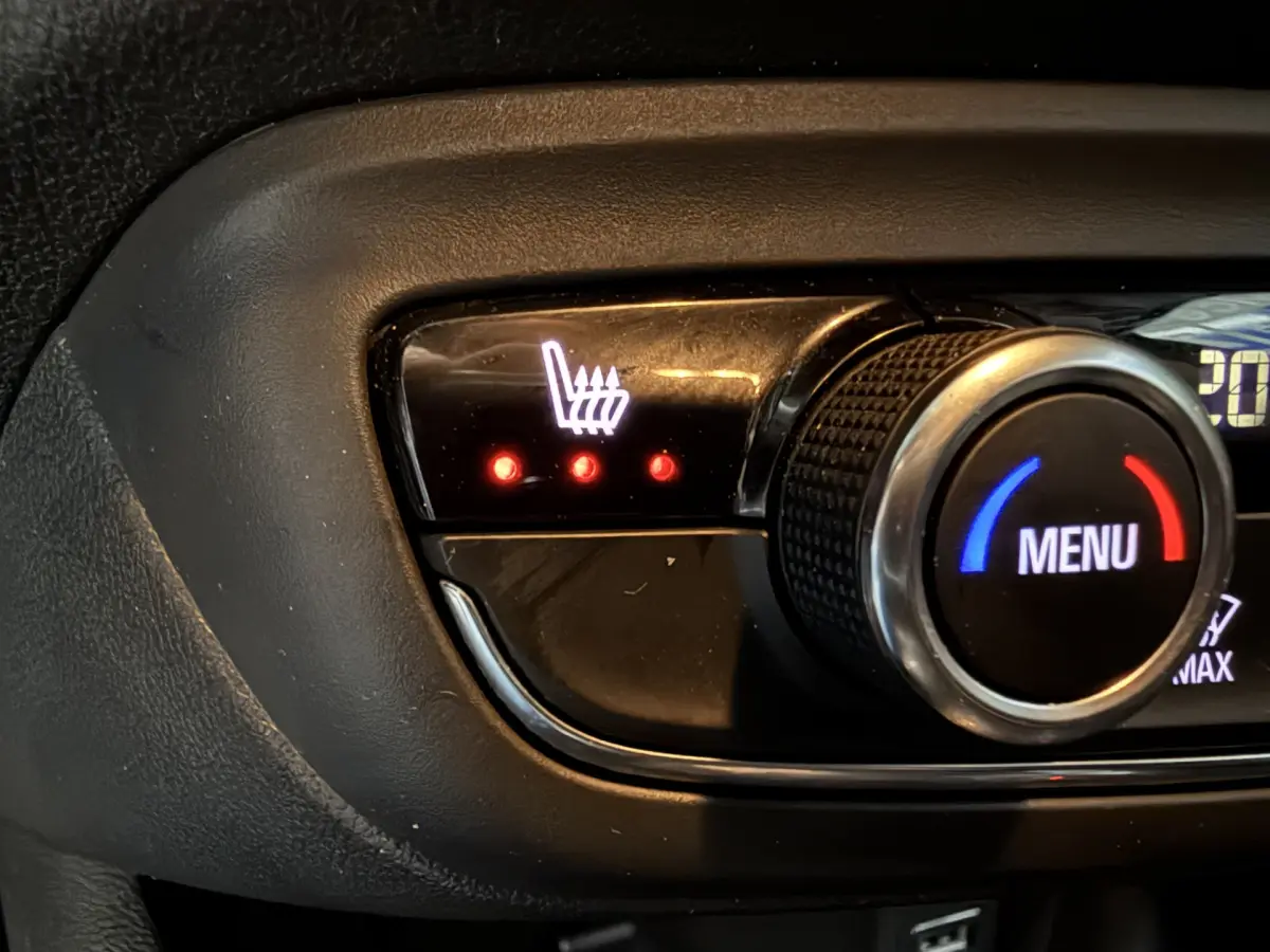 Crossland X 1.2 Turbo Online Edition // Autom. // Carplay // stoelverw.