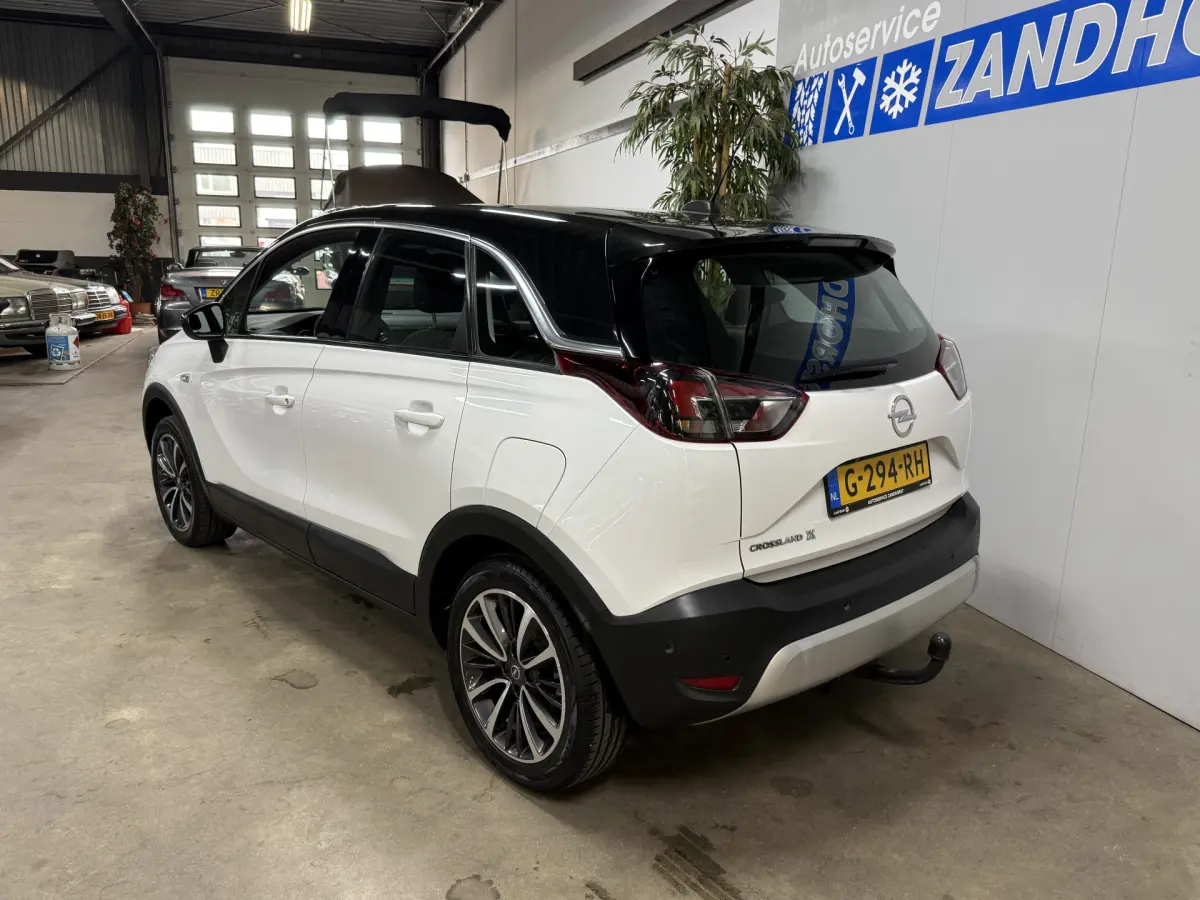 Crossland X 1.2 Turbo Online Edition // Autom. // Carplay // stoelverw.