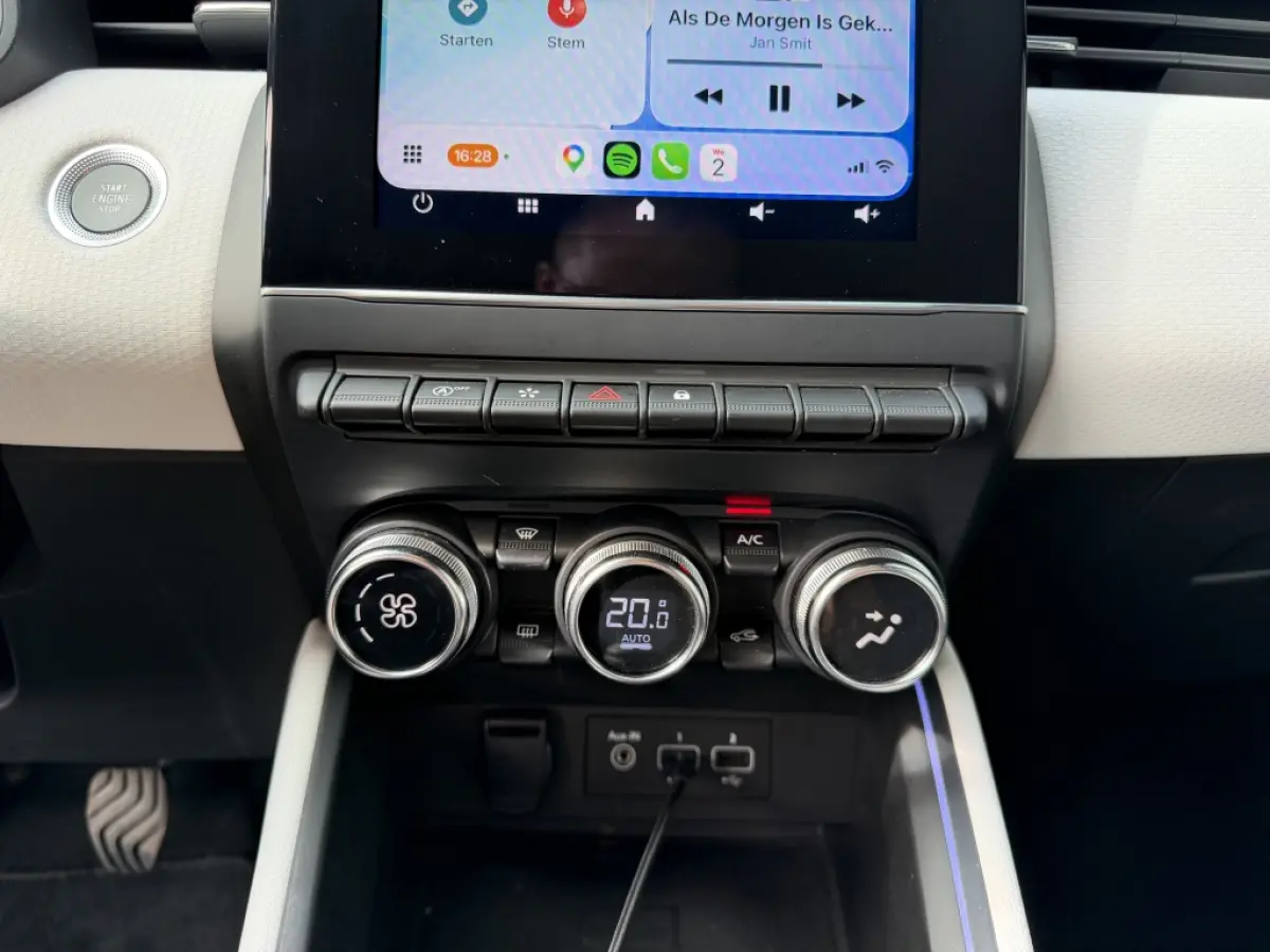 Clio 1.0 TCe 90 Techno | Carplay | Cruise | Camera
