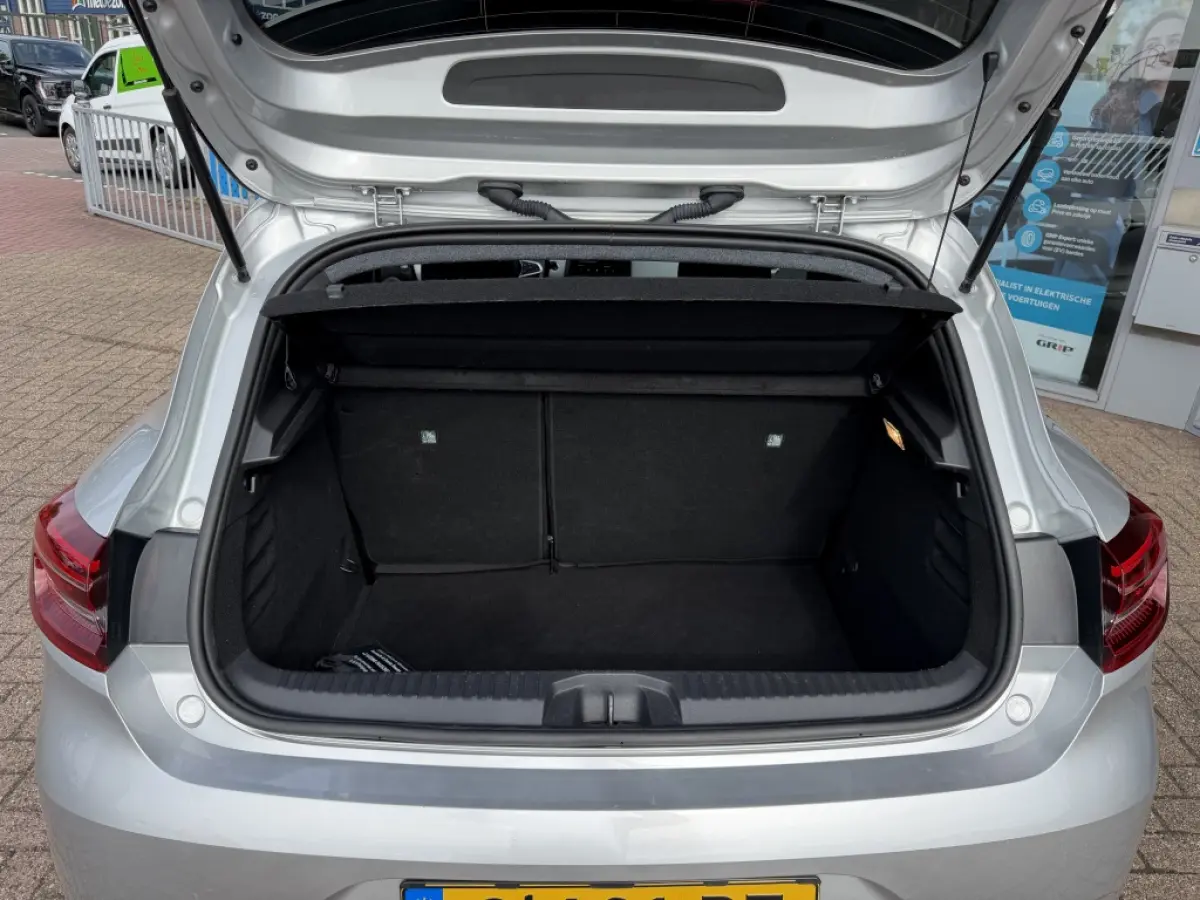 Clio 1.0 TCe 90 Techno | Carplay | Cruise | Camera