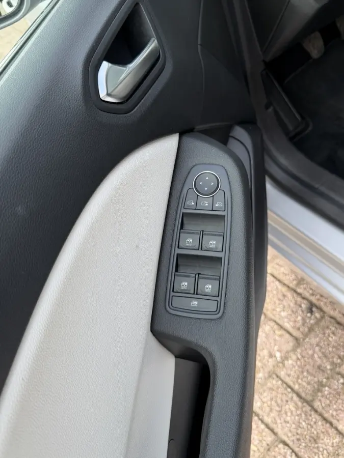 Clio 1.0 TCe 90 Techno | Carplay | Cruise | Camera