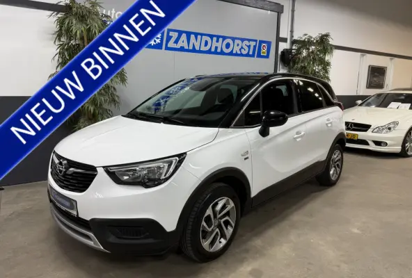 Crossland X 1.2 Turbo 120 Jaar Edition //
