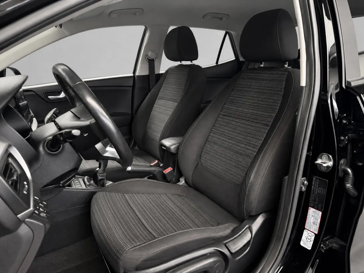 Stonic 1.0 T-GDi MHEV DynamicLine |NAP|