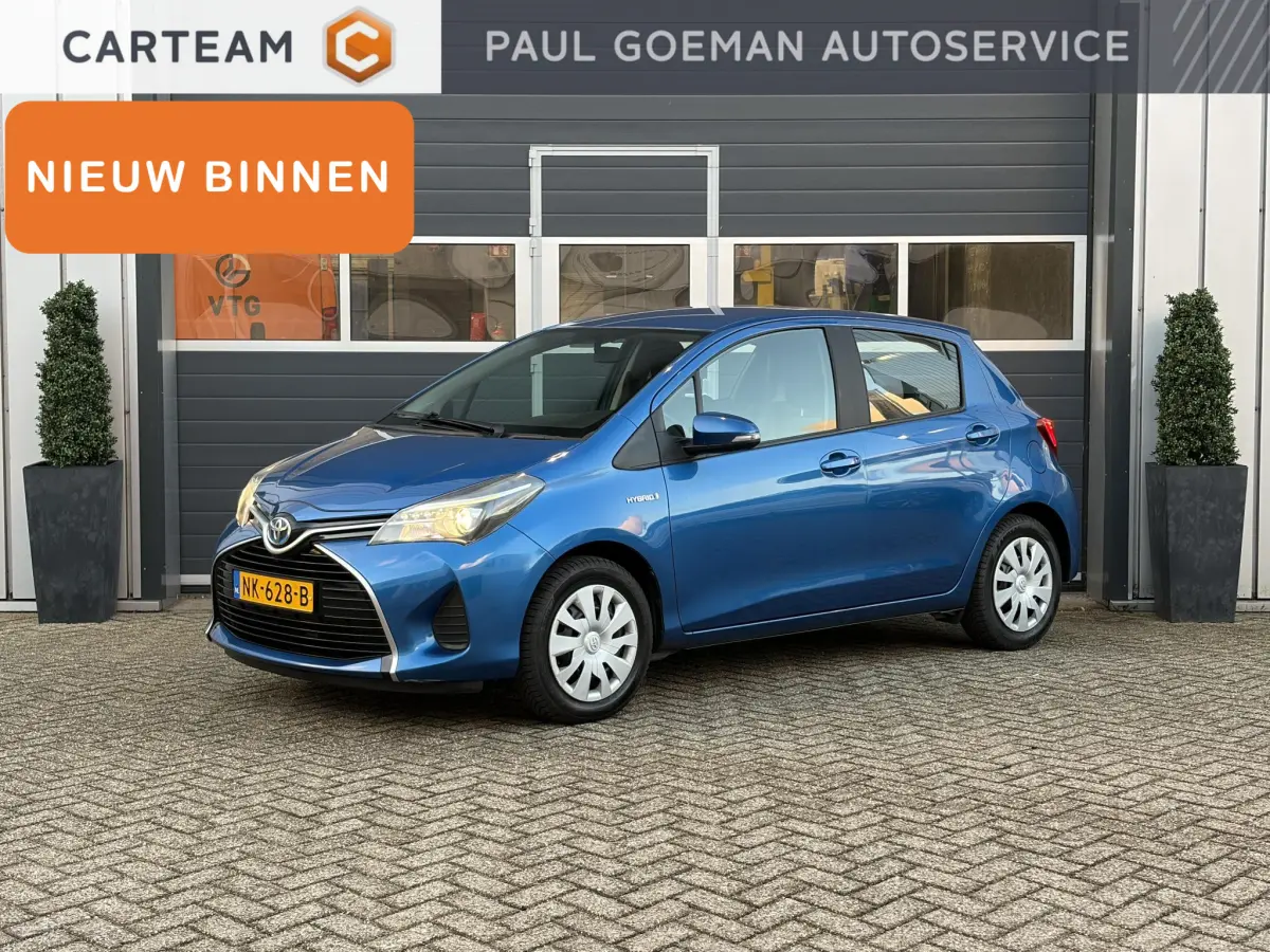 Yaris 1.5 Hybrid Aspiration | Climate | Camera | CV | Airco | 4 nieuwe banden |
