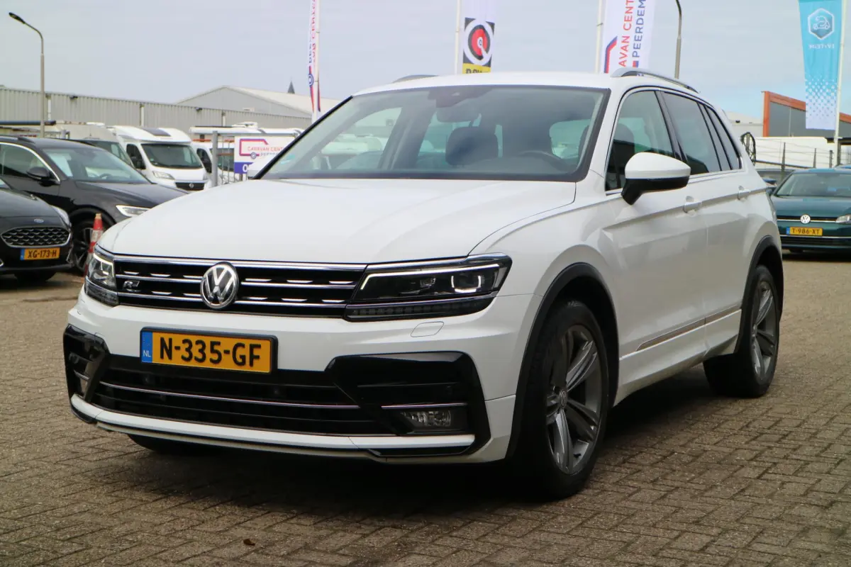 Tiguan 2.0 TSI 4Motion Highline Business R | Automaat | Trekhaak! | Carplay |