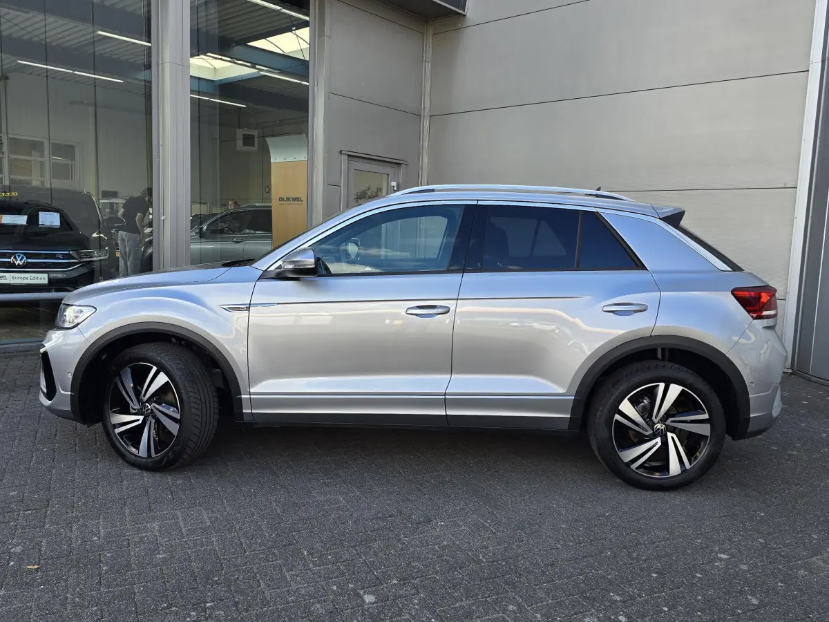 T-Roc 1.5 TSI R-Line Edition Virtual Cockpit Stuur/Stoelverwarming PDC V+A Camera