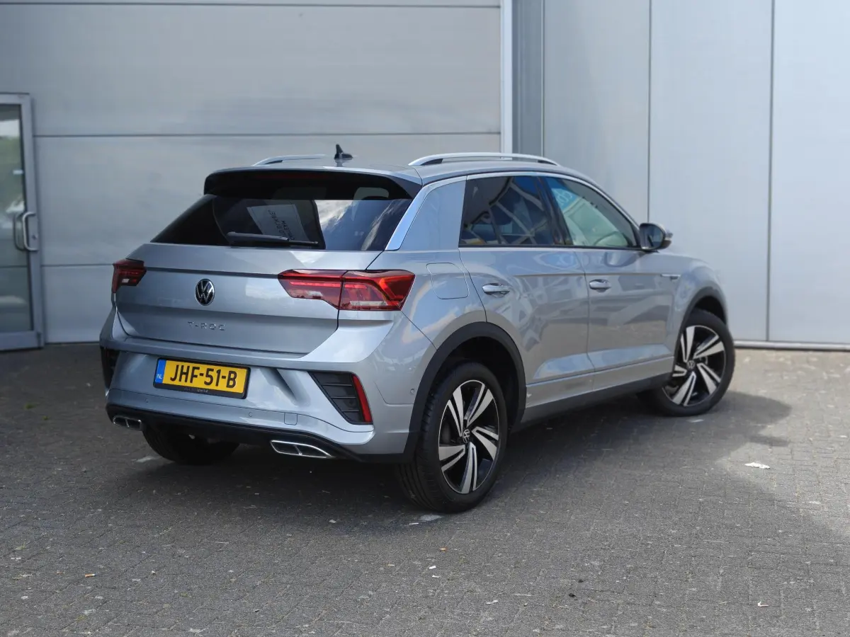 T-Roc 1.5 TSI R-Line Edition Virtual Cockpit Stuur/Stoelverwarming PDC V+A Camera