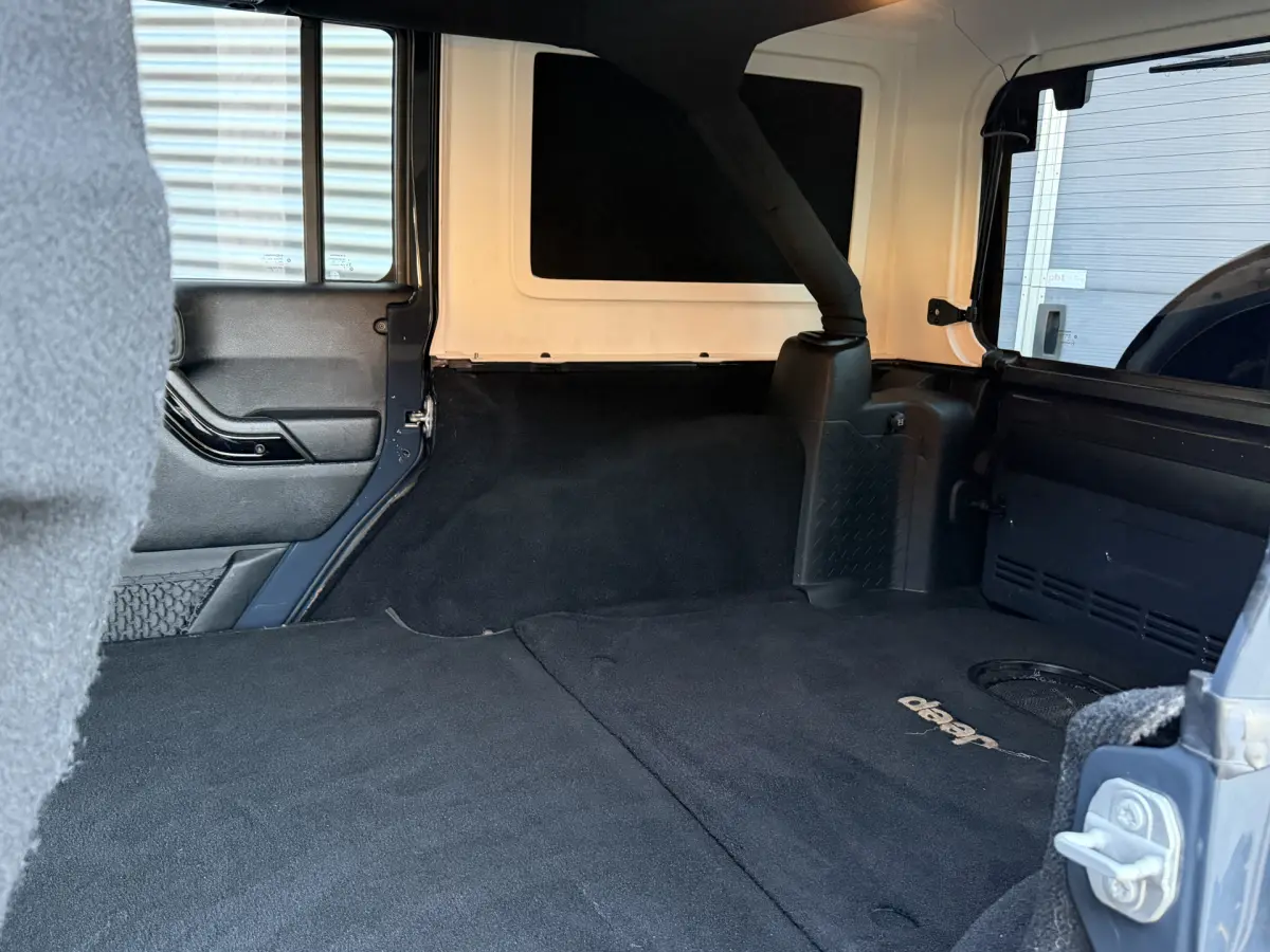 Wrangler 2.8 CRD Night Eagle I Aut. I Hardtop I 4wd I Grijs Kenteken