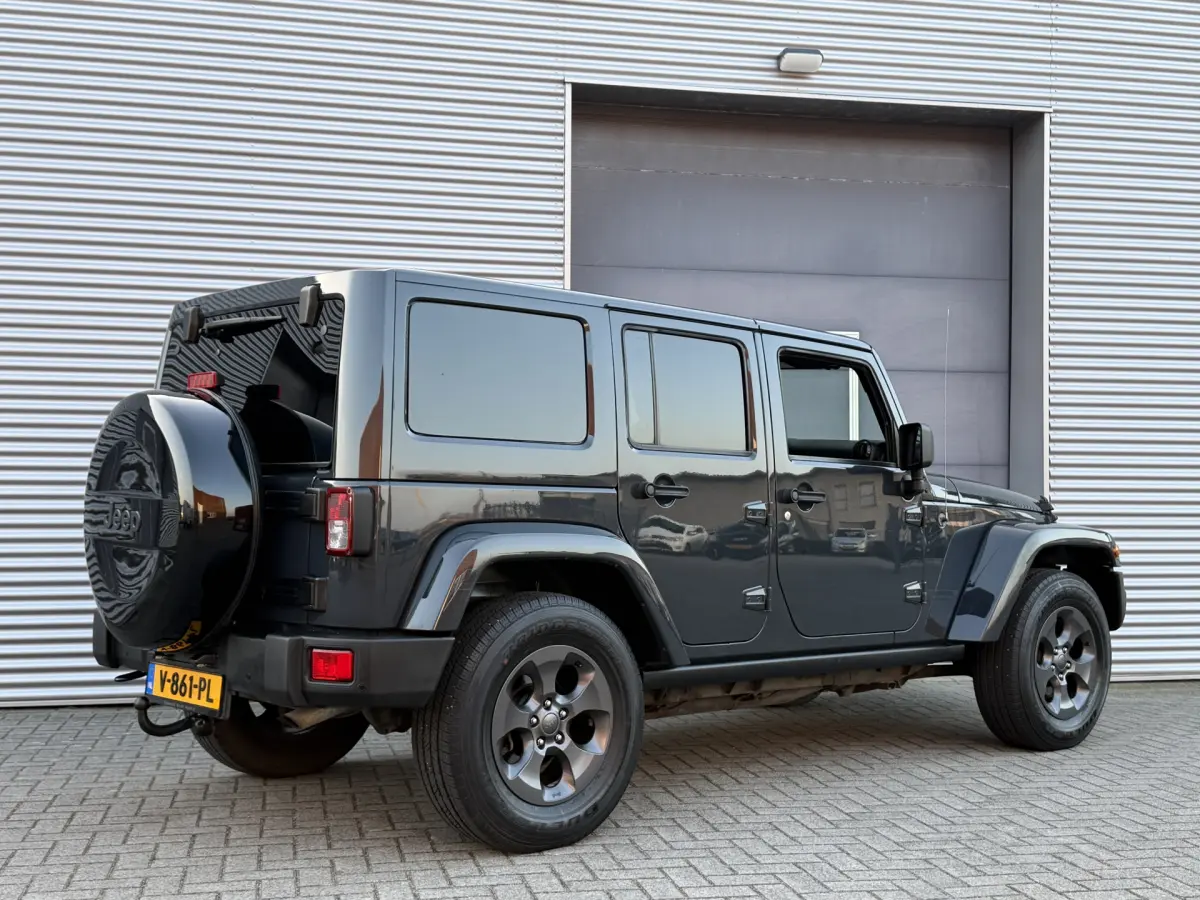 Wrangler 2.8 CRD Night Eagle I Aut. I Hardtop I 4wd I Grijs Kenteken