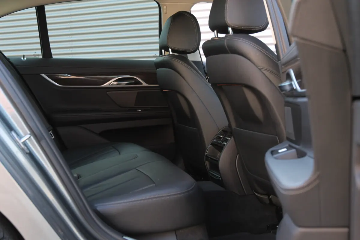 7 Serie 730d xDrive AUT. I NAVI I LEDER I 96000 KM I INCL. BTW