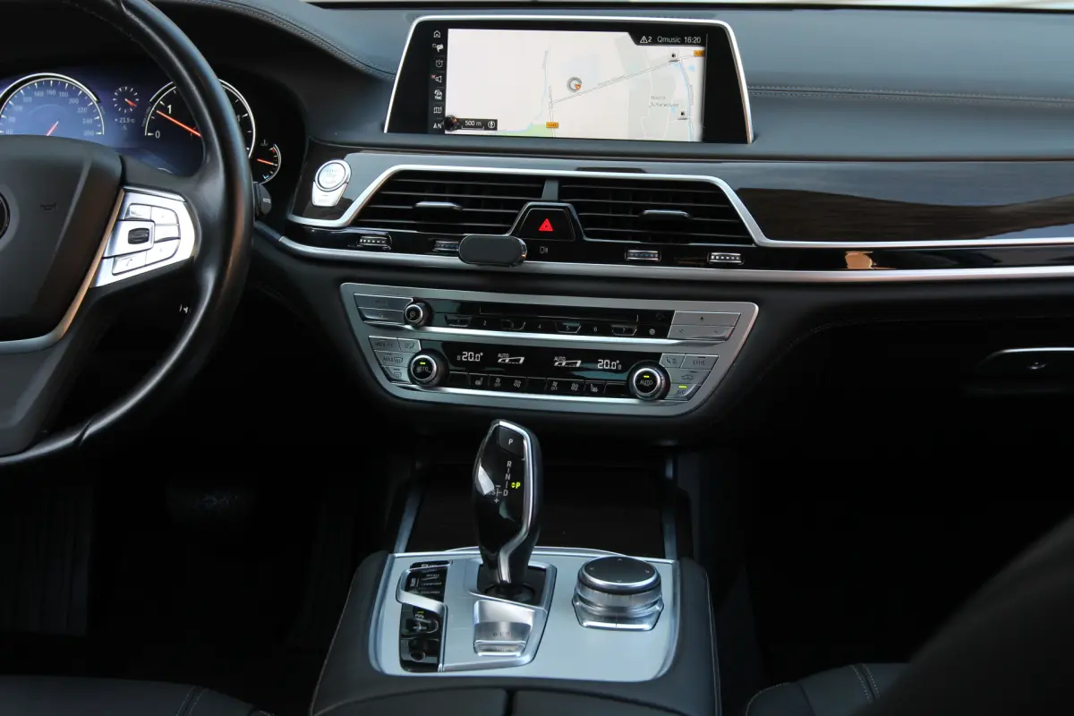 7 Serie 730d xDrive AUT. I NAVI I LEDER I 96000 KM I INCL. BTW