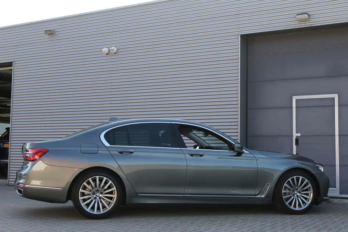 7 Serie 730d xDrive AUT. I NAVI I LEDER I 96000 KM I INCL. BTW
