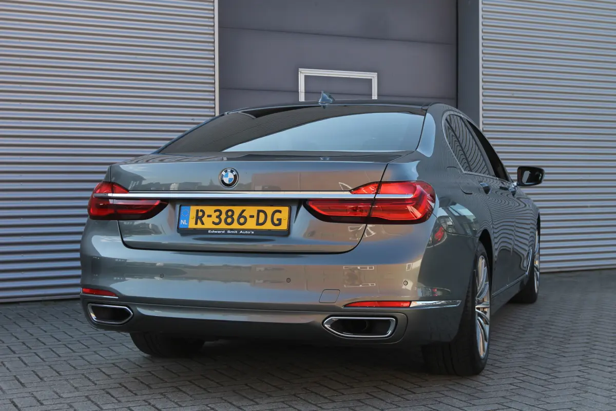 7 Serie 730d xDrive AUT. I NAVI I LEDER I 96000 KM I INCL. BTW