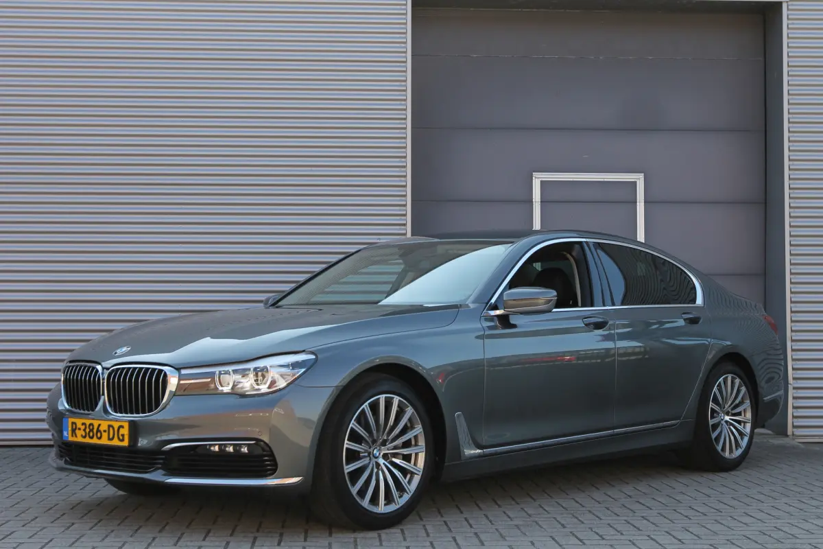 7 Serie 730d xDrive AUT. I NAVI I LEDER I 96000 KM I INCL. BTW