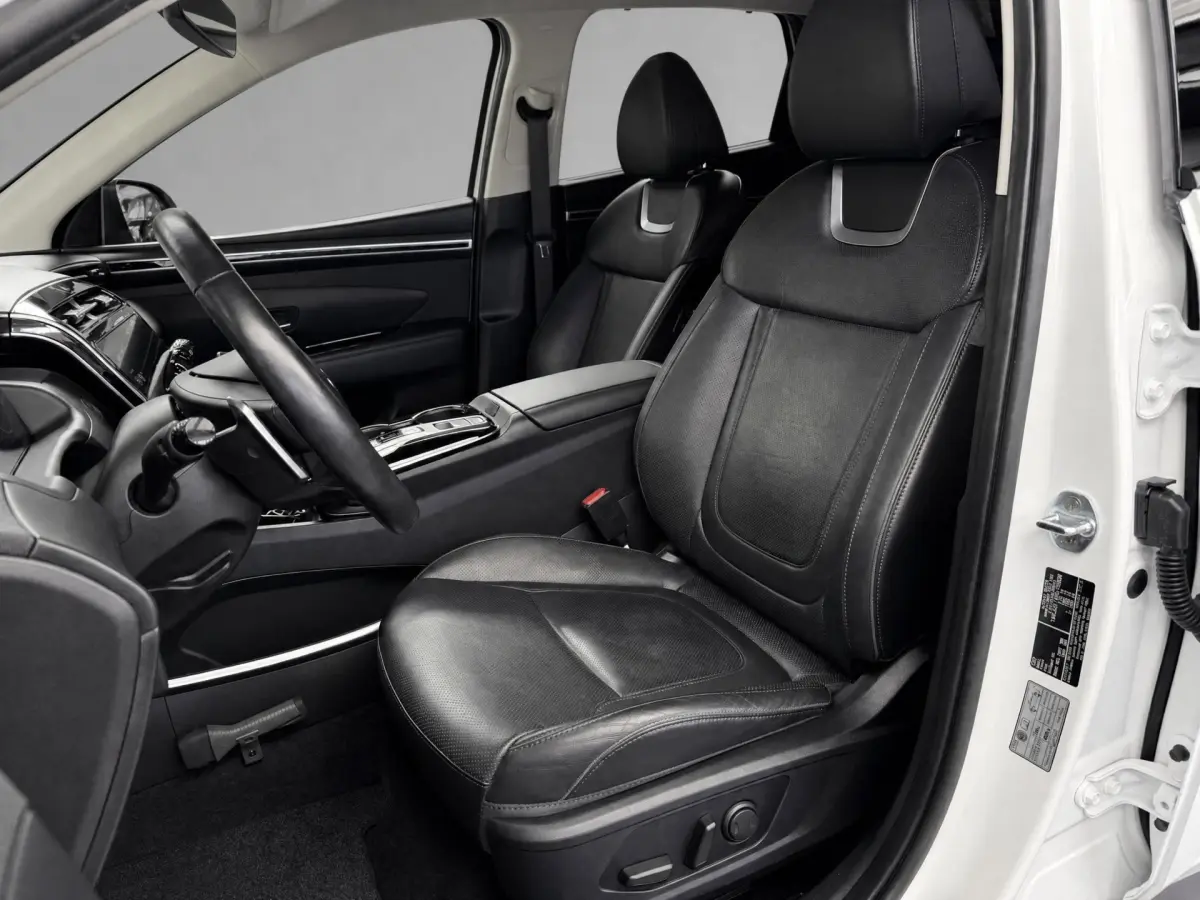 TUCSON Hybrid 1.6 T-GDI HEV Premium |360 Cam|