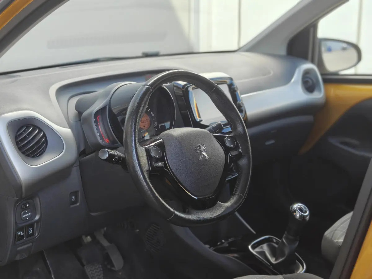 108 1.0 e-VTi Allure Carplay/Camera/Cruise/Airco/Nette auto!