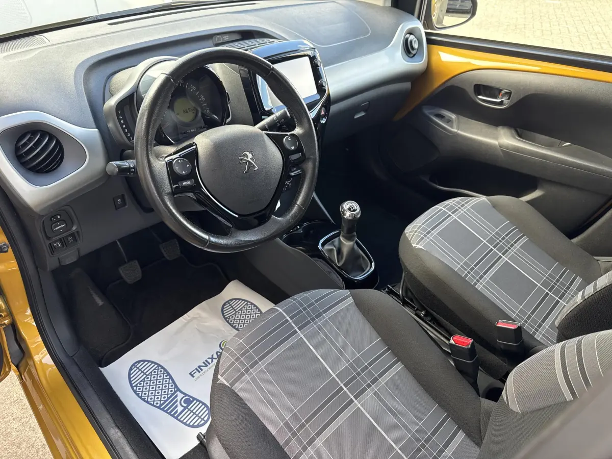 108 1.0 e-VTi Allure Carplay/Camera/Cruise/Airco/Nette auto!