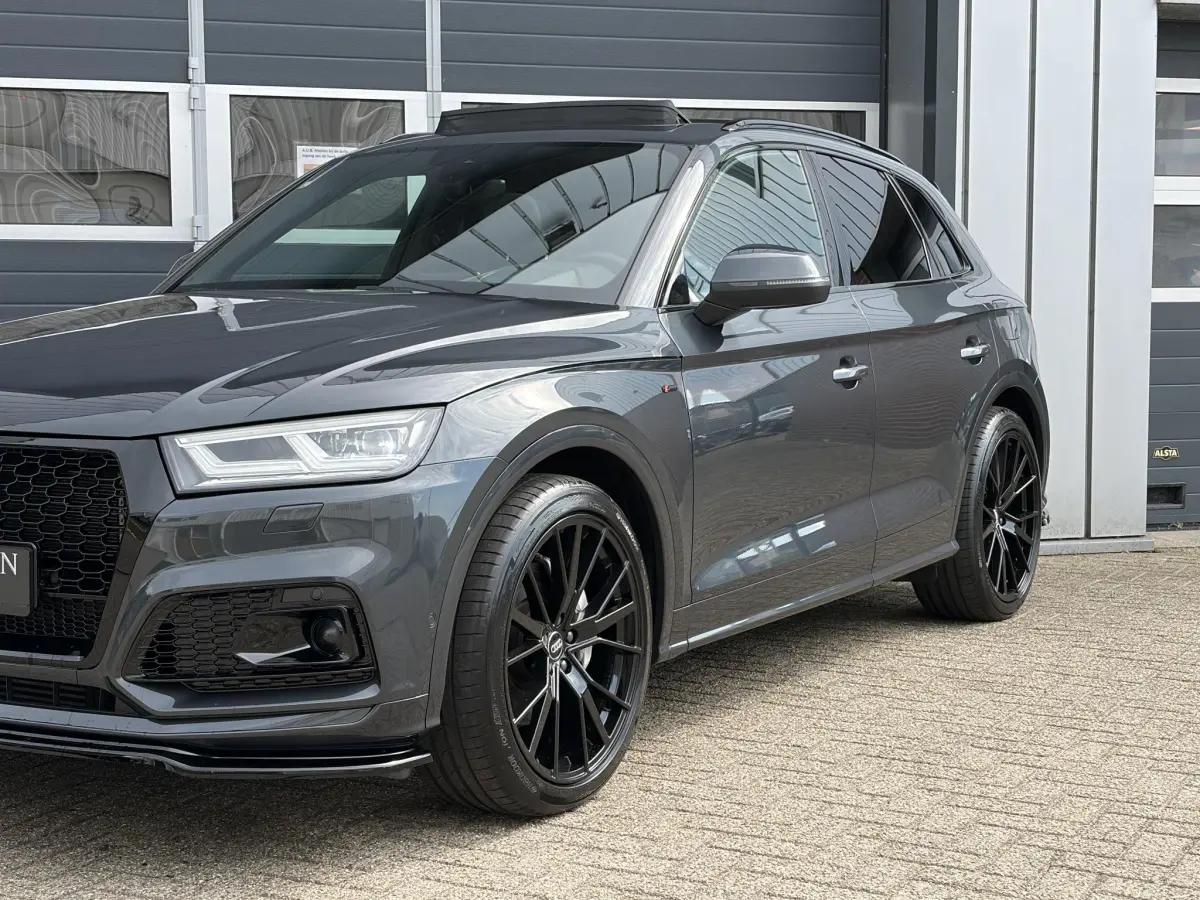 Q5 55 TFSI e quattro Competition 3x S Line | Head-Up | Pano | Lucht vering | Keyless | RS stoelen | Ful