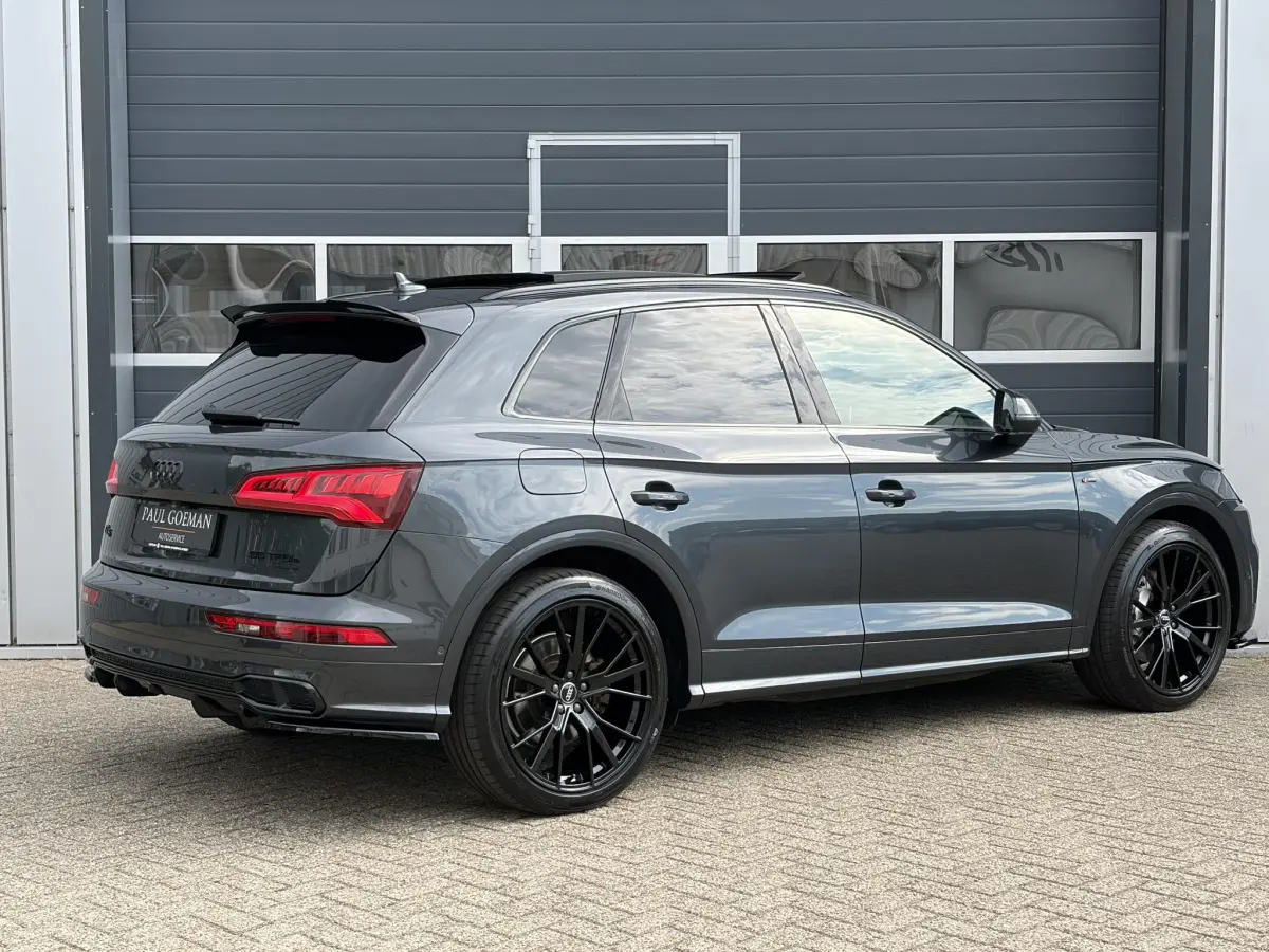 Q5 55 TFSI e quattro Competition 3x S Line | Head-Up | Pano | Lucht vering | Keyless | RS stoelen | Ful